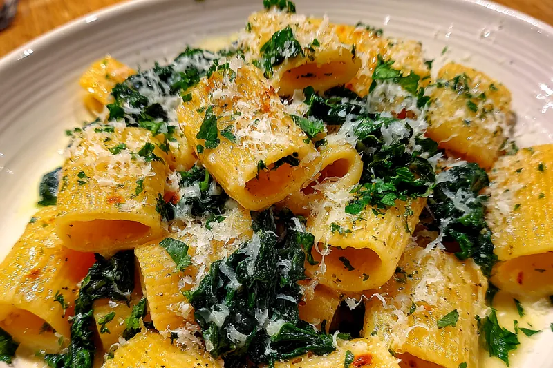 Fresh ingredients for Creamy Spinach Rigatoni Bake